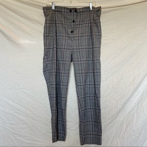 High-waisted plaid pants. Paper bag waist. Size M.